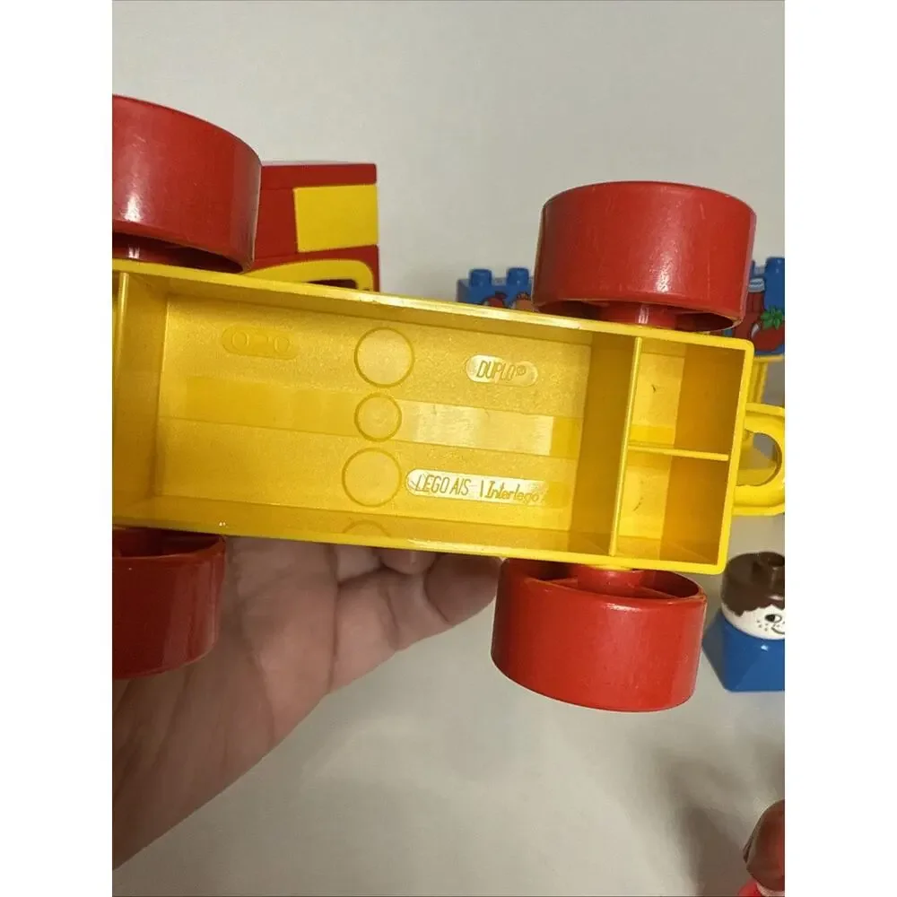 Vintage 1980 Duplo Lego 2640 Grocery Store With 3 Figurines And Extras Only PICT